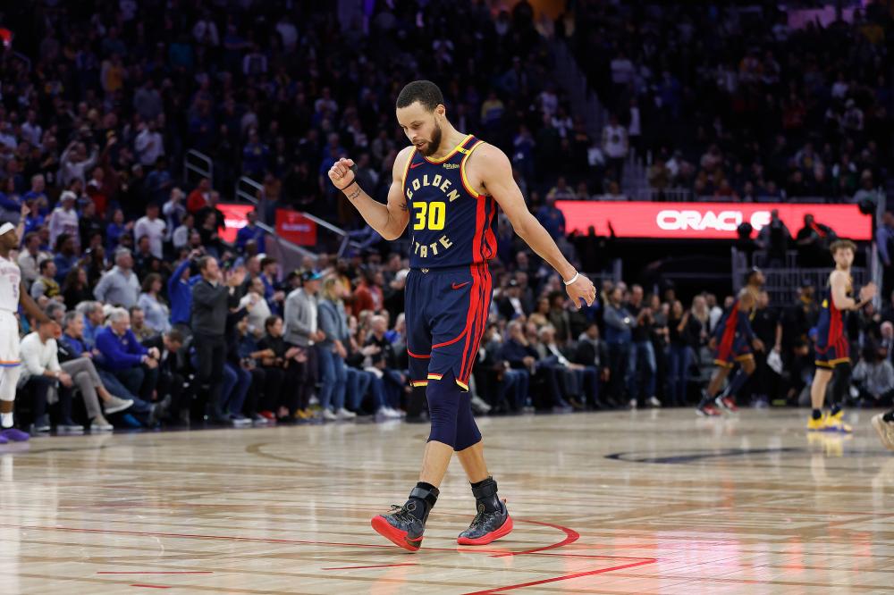 里所保持的 里所保持的